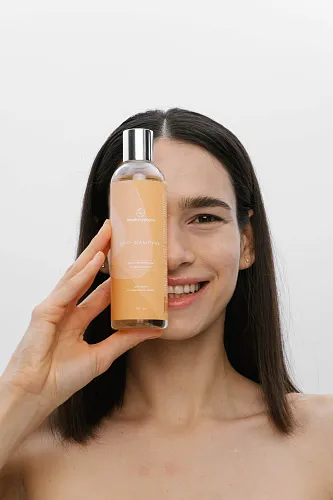 Био-шампунь «Восстановление и увлажнение»