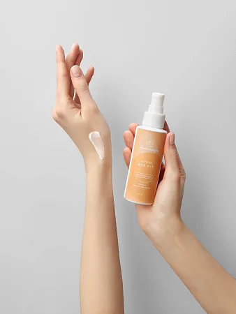 Крем для рук Питательный «Миндаль и абрикосовое масло»