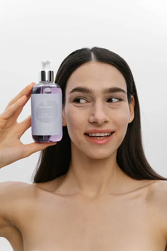 Гель для душа «Голубика и жимолость»