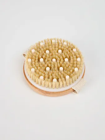 Массажная щетка для тела