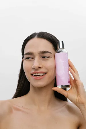 Био-шампунь «Стимуляция роста и укрепление корней»