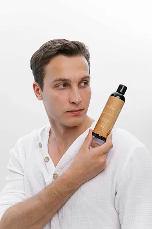 Био-шампунь «Грецкий орех, кофе и черный тмин»