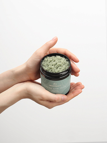 Скраб «Водоросли и голубая глина»