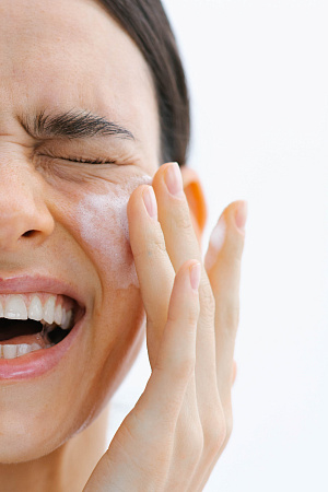 Мусс для умывания "Ромашка и AHA-кислоты"